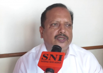 Mumbai: A fire broke out at the Vijay Vallabh Hospital in Virar, adjoining Mumbai, late Thursday, amid the growing crisis of the coronavirus. The fire broke out in the ICU Ward (ICU Ward) of Vijay Vallabh Hospital in Virar at around 3.30 pm, in which 13 patients have died so far. As soon as the information of the incident was received, besides the fire brigade, the police team reached the spot and the fire was controlled. After this incident, there is anger in the mind of the common man and in this episode, in this episode, Mumbai RPI-A Vice President VD Singh has attacked the Uddhav government, Bidi Singh said that while targeting the Uddhav government, Mahavikas Aghadi government in Maharashtra It is not the great destruction Aghadi government is constantly playing with the lives of the people, the public will never forgive, the anger of the people will work to overthrow the murderous government.