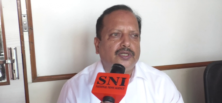 RPI leader BD Singh said that Mahavinash Aghadi is the government in Maharashtra. 1 Mumbai: A fire broke out at the Vijay Vallabh Hospital in Virar, adjoining Mumbai, late Thursday, amid the growing crisis of the coronavirus. The fire broke out in the ICU Ward (ICU Ward) of Vijay Vallabh Hospital in Virar at around 3.30 pm, in which 13 patients have died so far. As soon as the information of the incident was received, besides the fire brigade, the police team reached the spot and the fire was controlled. After this incident, there is anger in the mind of the common man and in this episode, in this episode, Mumbai RPI-A Vice President VD Singh has attacked the Uddhav government, Bidi Singh said that while targeting the Uddhav government, Mahavikas Aghadi government in Maharashtra It is not the great destruction Aghadi government is constantly playing with the lives of the people, the public will never forgive, the anger of the people will work to overthrow the murderous government.